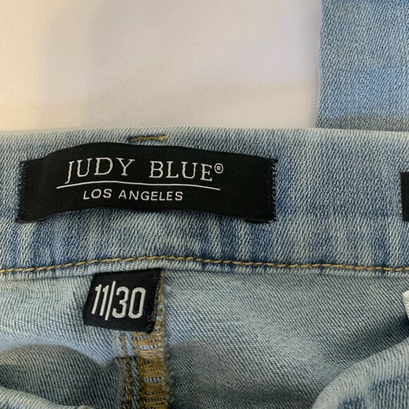Judy Blue 11/30 Skinny Pull On Jeans NWT - Picture 2 of 8